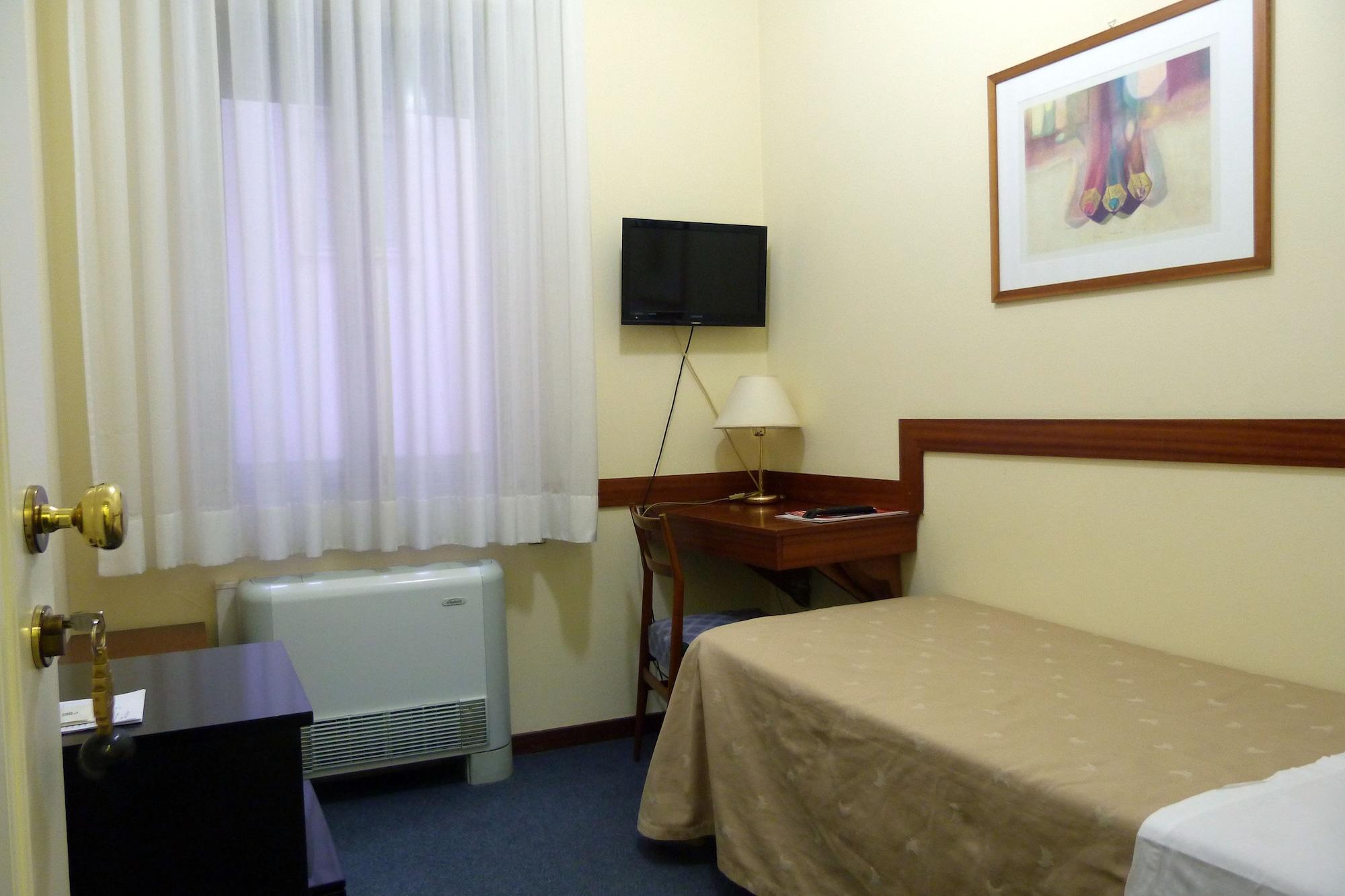 Hotel Centrale Byron Ravenna Esterno foto
