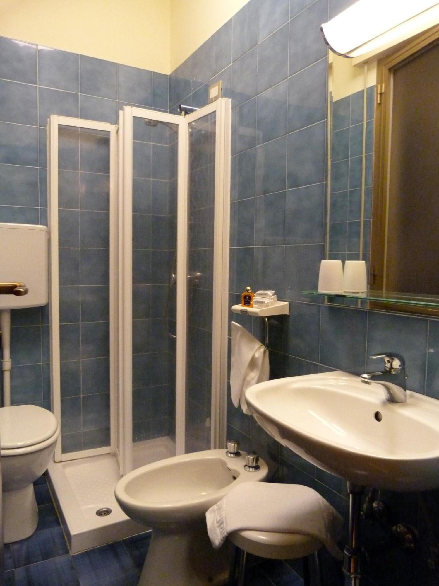 Hotel Centrale Byron Ravenna Esterno foto
